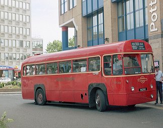 RF366 on 350A, Potters Bar Stn
