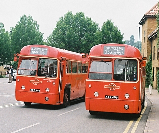 RF489 on 384, Hertford.