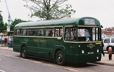 RF627 on 383, Hitchin.