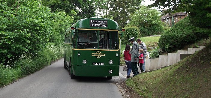 RF633 on 386A, Treetops, Hadham Road, Standon