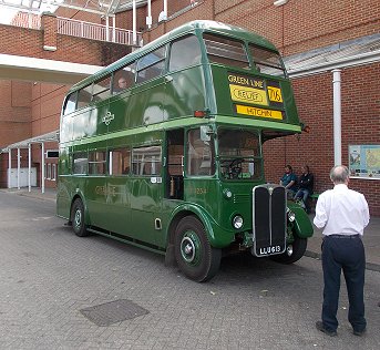 RT3254 at WGC Bus Stn