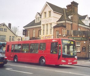 Metrobus OmniTown 604 on 284