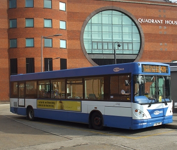 Metrobus Dart 361 at Redhill