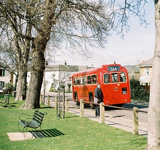 RF395 at Hersham Green