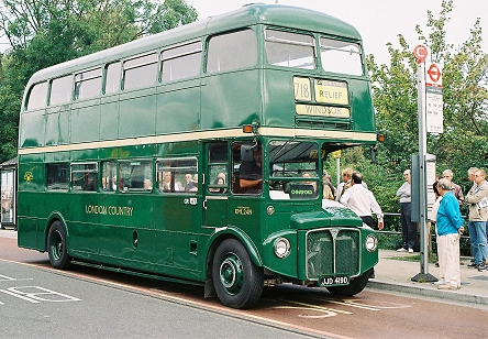 RML2419 at Loughton Station