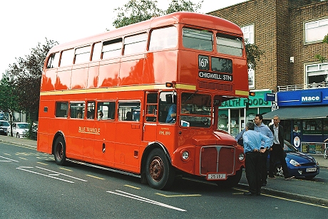 RML899 at Chingford Stn
