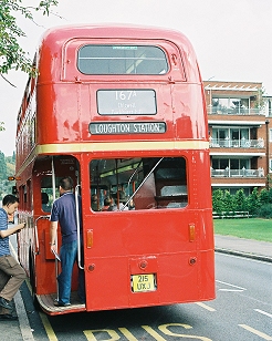 RML899 at Chingford Stn