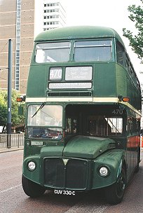 RML2330 at West Croydon