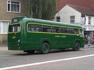 RF308 on 366 at Luton