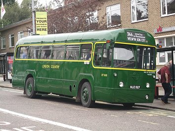 RF308 on 366 at Luton