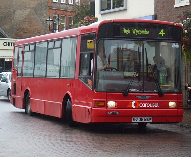R708MEW on 4 at Chesham Broadway.