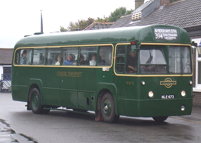 RF673 at Great Missenden Stn.
