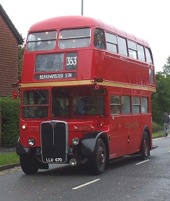 RT3871 on 353 at Amersham.
