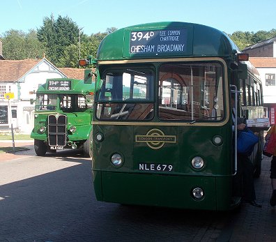 RF679 at Chesham Broadway