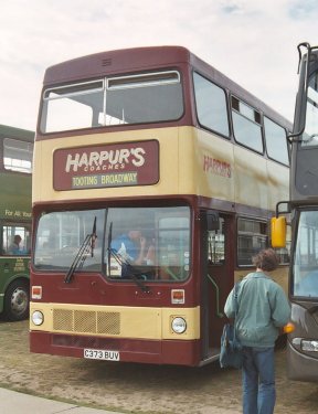 M1373 at Showbus 2004