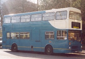 M520 at Sevenoaks Stn, March 2000