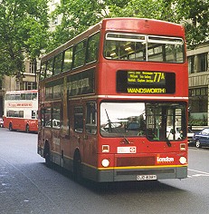 M838 at Aldwych, June 1999