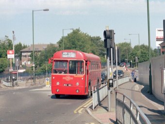 RF486 at Sevenoaks Stn