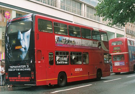 L45 on 176, Oxford Street, July 2003