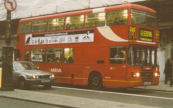 L46 on 176, Strand, December 2003