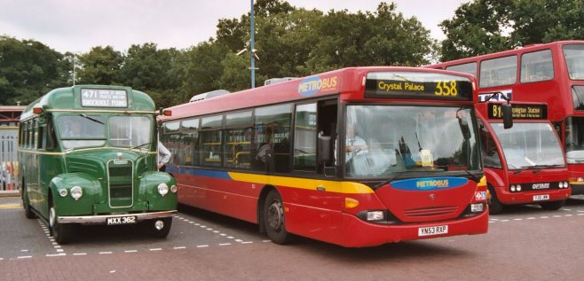 522 alongside GS62 at Orpington Station