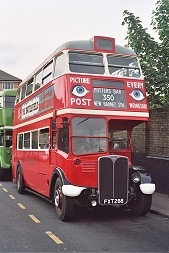 RT113 at New Barnet Stn.