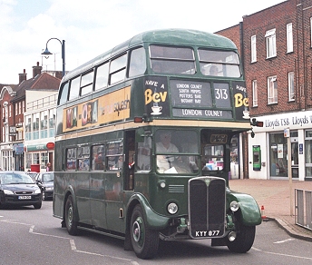 RT3148 at Darkes Lane.