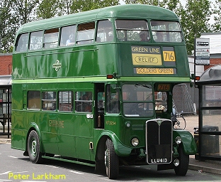 RT3254 at Hatfield Station (Peter Larkham).