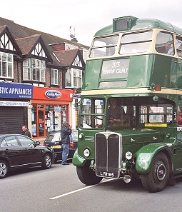 RT3496 on 313, Darkes Lane.