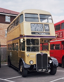 RT4712 at Potters Bar.