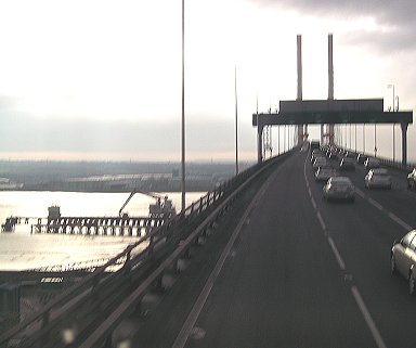 QE2 bridge