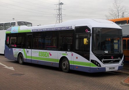 69911 on 100 at Lakeside