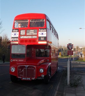 RM1843 on X55, Greenhithe Stn