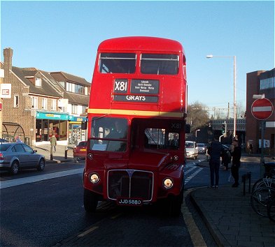 RML2588 on X81, Shenfield Station
