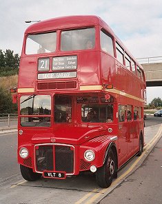 RM8 at Greenhithe Station, 10/04