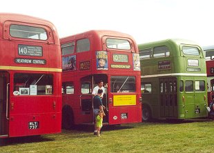RM1840, Lingfield, August 2000