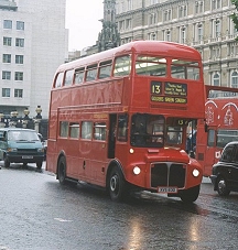 RM180 at Charing Cross, front o/s