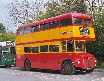 RM835 on 409 at East Grinstead Running Day, April 2005