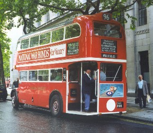 RT113, Aldwych June 1999