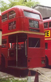 RT1499 at Cobham, June 2001