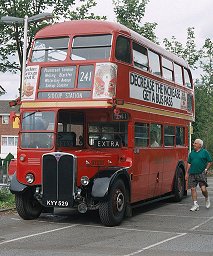RT1790 at Sidcup, June 2002