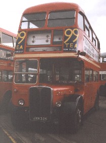 RT935 at Cobham Open Day, 1998