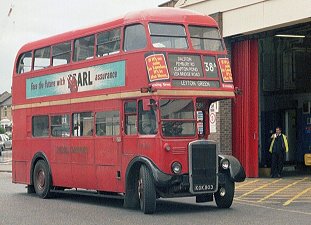 RTL139 on 38A at Leyton Garage, April 2006