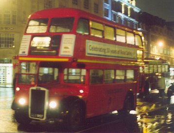 RTW467 at High Holborn, December 2002