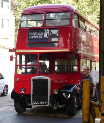 RTW467 enters Highgate Garage during the Open Day on 15th September 2018