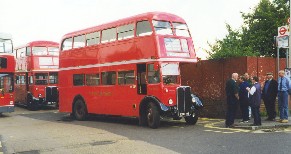 RT2177 with RT2291, Hampton Court