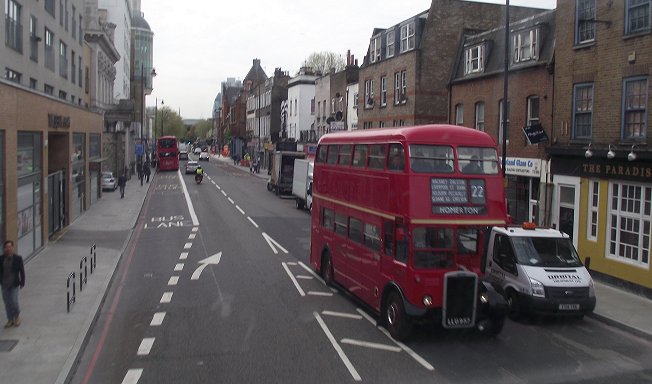 RTW467 on 22, Kingsland Road