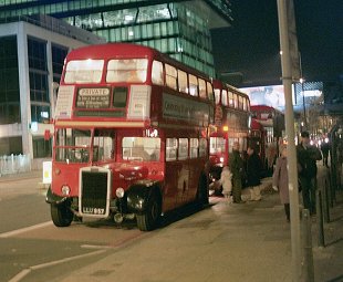 RTW467 in Blackfriars Road