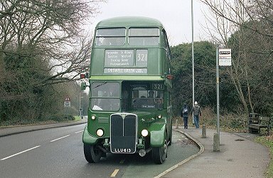 RT3254 near St.Albans Fire Station.