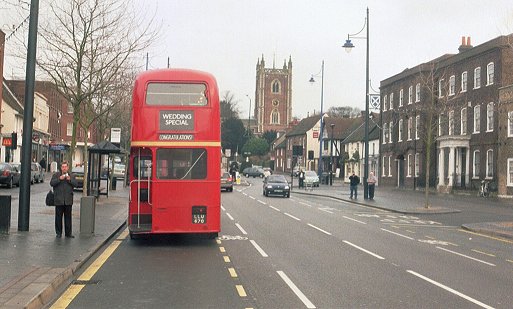 RT3871 on St Peter's Street.